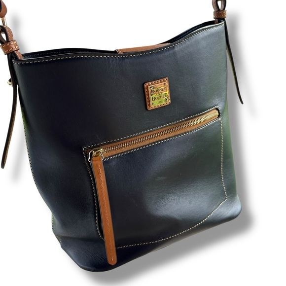 Dooney & Bourke Handbags - Dooney & Bourke Florentine Ridley Crossbody Bag Navy Leather